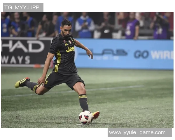 足球明星亲自上线 玩转虚拟赛场挑战全球玩家